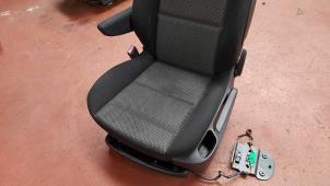 Used Seat, left Peugeot 307 Break (3E) 1.6 HDiF 110 16V Price on request offered by N Kossen Autorecycling BV