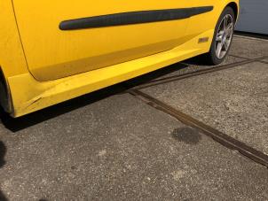 Used Side skirt, left Fiat Stilo (192A/B) 1.6 16V 3-Drs. Price on request offered by N Kossen Autorecycling BV