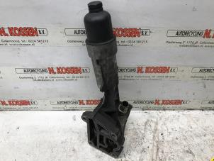 Used Oil filter housing Mercedes C-Klasse Price on request offered by N Kossen Autorecycling BV