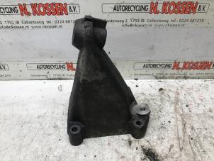 Used Engine mount Mercedes C-Klasse Price on request offered by N Kossen Autorecycling BV