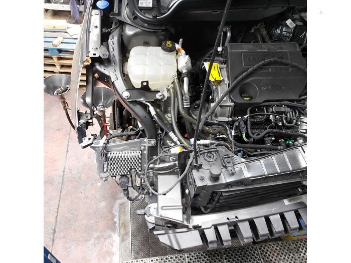 Belka podwozia przednia z Ford Focus 4 Wagon 1.0 EcoBoost 12V Hybrid 125 2020