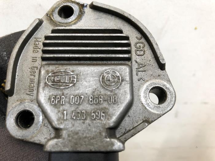 Oil level sensor from a BMW 3-Serie 2000