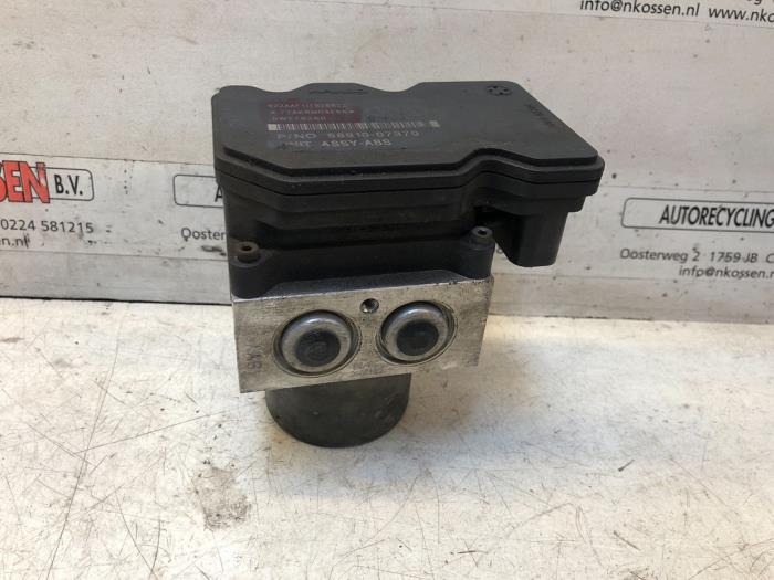 Begagnade ABS-pump Kia Picanto (BA) Pris på förfrågan erbjuds av N Kossen Autorecycling BV