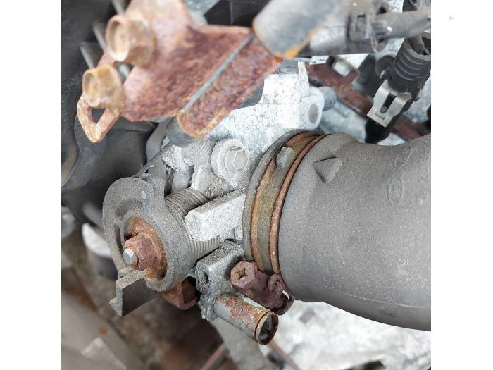 Usagé Boitier papillon Kia Magentis (GE) 2.0 CVVT 16V Prix sur demande proposé par N Kossen Autorecycling BV
