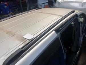 Used Roof rail, right Chrysler Voyager Price on request offered by N Kossen Autorecycling BV