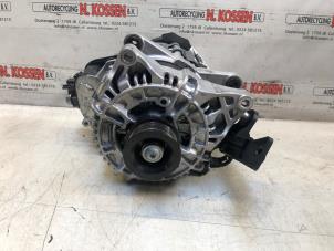 Dynamo van een Ford Focus 4 Wagon 1.0 EcoBoost 12V Hybrid 125 2020