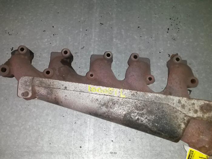 Gebrauchte Abgaskrümmer Dodge RAM Preis auf Anfrage angeboten von N Kossen Autorecycling BV