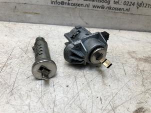 Used Set of locks Opel Vectra C GTS 1.8 16V Price on request offered by N Kossen Autorecycling BV
