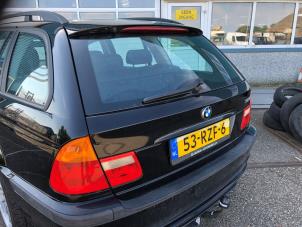Używane Tylna klapa BMW 3 serie Touring (E46/3) 318i 16V Cena na żądanie oferowane przez N Kossen Autorecycling BV