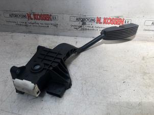 Used Accelerator pedal Opel Corsa Price on request offered by N Kossen Autorecycling BV