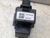 Central locking switch from a Volvo V40 (MV) 1.5 T3 16V Geartronic 2020