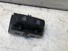 Central locking switch from a Volvo V40 (MV) 1.5 T3 16V Geartronic 2020