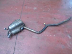 Auspuff Enddämpfer van een Mercedes-Benz E (W211) 2.2 E-220 CDI 16V 2007