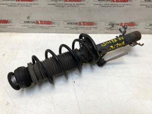 Used Front shock absorber rubber, right Volkswagen Polo Price on request offered by N Kossen Autorecycling BV