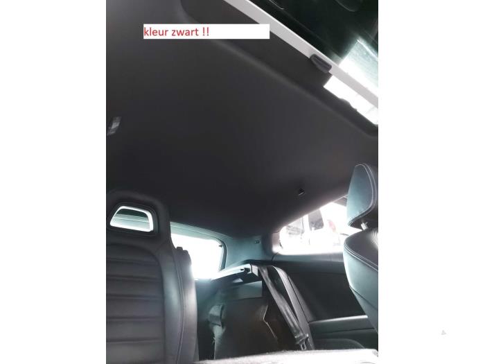 Używane Podsufitka Volkswagen Scirocco (137/13AD) 2.0 TDI 16V Cena na żądanie oferowane przez N Kossen Autorecycling BV