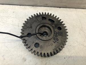 Used Camshaft sprocket Opel Vivaro Price on request offered by N Kossen Autorecycling BV