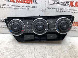 Used Air conditioning control panel Landrover Freelander II 2.0 Si4 16V Price on request offered by N Kossen Autorecycling BV