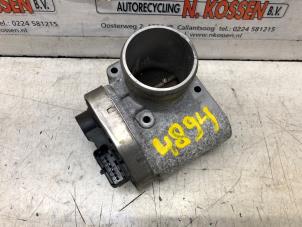 Usados Cuerpo de válvula de mariposa Fiat Stilo (192A/B) 1.6 16V 3-Drs. Precio de solicitud ofrecido por N Kossen Autorecycling BV