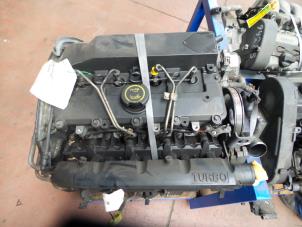 Usados Motor Ford Mondeo III Wagon 2.0 TDCi/TDDi 115 16V Precio de solicitud ofrecido por N Kossen Autorecycling BV
