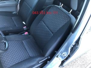 Used Seat, left Daihatsu Cuore (L251/271/276) 1.0 12V DVVT Price on request offered by N Kossen Autorecycling BV