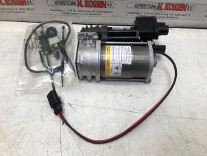 Used Air pump (suspension) BMW 5-Serie Price on request offered by N Kossen Autorecycling BV