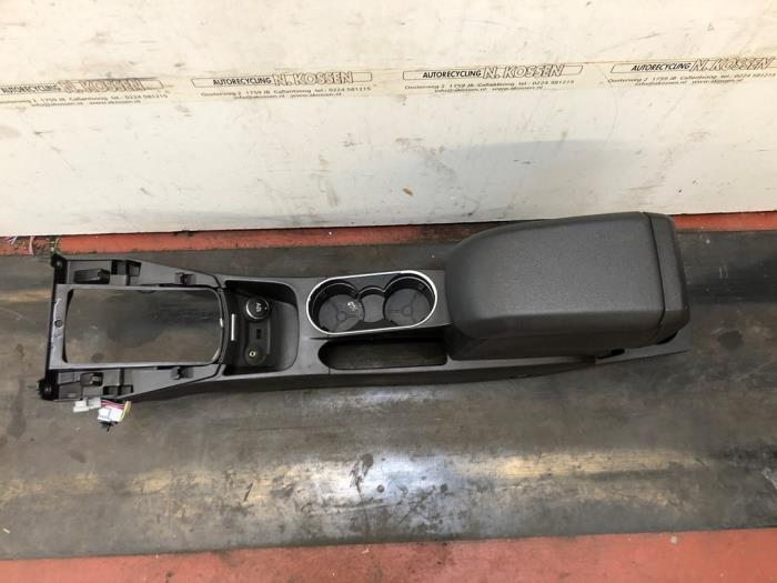 Middle console Ford Fiesta VII 1.6 16V Sport - D2BB54045A06PIAA
