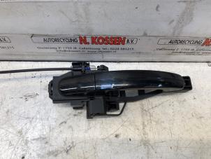 Used Front door handle 4-door, right Ford Focus 3 1.0 Ti-VCT EcoBoost 12V 125 Price on request offered by N Kossen Autorecycling BV
