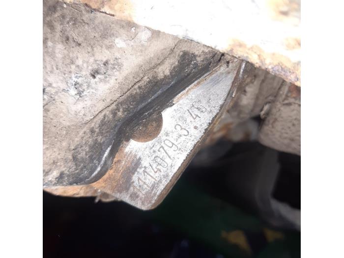 Gebrauchte Differential hinten Mercedes E diesel (W124) 2.5 250 D Turbo Preis auf Anfrage angeboten von N Kossen Autorecycling BV