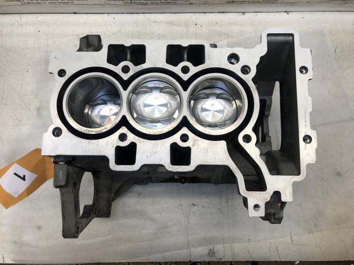 Overhauled Engine crankcase Citroen C3 Price on request offered by N Kossen Autorecycling BV