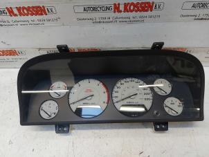 Used Instrument panel Jeep Grand Cherokee (WG/WJ) 2.7 CRD 20V Price on request offered by N Kossen Autorecycling BV