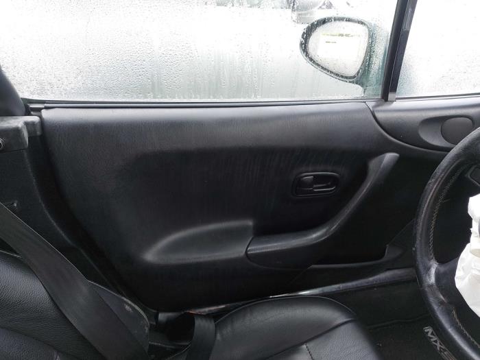 Door trim 2-door, left from a Mazda MX-5 (NB18/35/8C) 1.6i 16V 1998