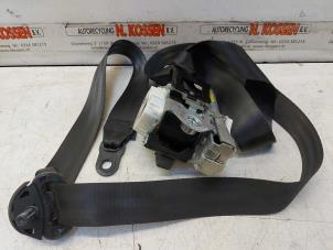 Used Front seatbelt, right Ford Fiesta 6 (JA8) 1.4 16V Price on request offered by N Kossen Autorecycling BV