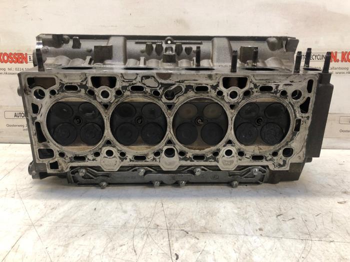 Cylinder head Opel Zafira - 55559597 Z16XE1