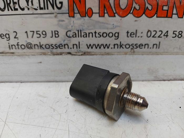 Begagnade Bränsletryckssensor Skoda Octavia Pris på förfrågan erbjuds av N Kossen Autorecycling BV