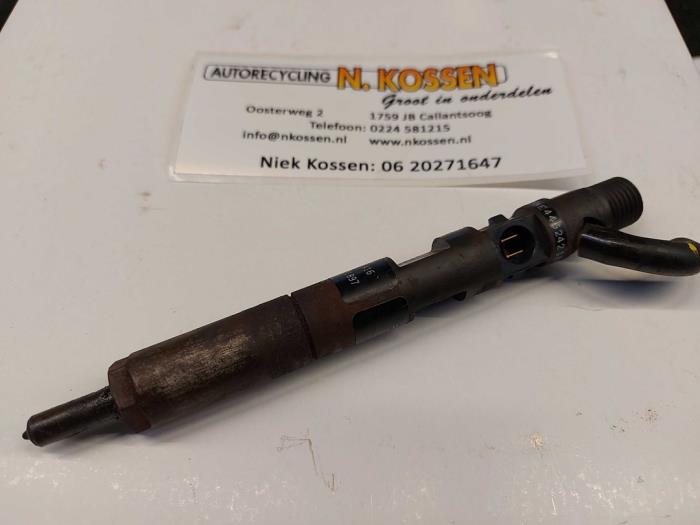 Usagé Injecteurs Renault Clio II Societe (SB) 1.5 dCi 68 Prix sur demande proposé par N Kossen Autorecycling BV