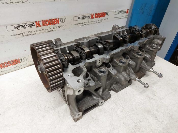 Usagé Culasse Renault Clio Prix sur demande proposé par N Kossen Autorecycling BV