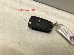 Used Folding key Opel Karl Price on request offered by N Kossen Autorecycling BV