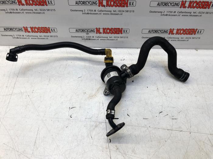 Gebrauchte Ölfilter Fiat Punto Evo (199) 1.3 JTD Multijet 85 16V Euro 5 Preis auf Anfrage angeboten von N Kossen Autorecycling BV
