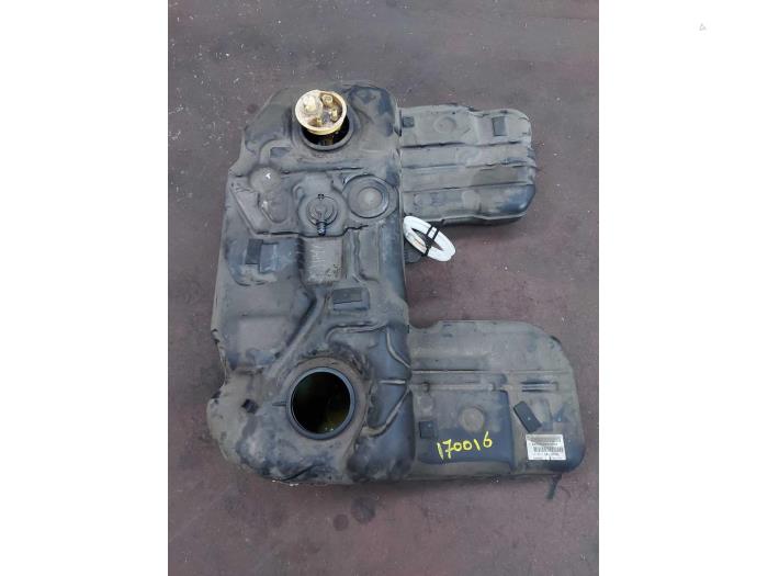 Begagnade Tank BMW X6 (E71/72) xDrive35d 3.0 24V Pris på förfrågan erbjuds av N Kossen Autorecycling BV