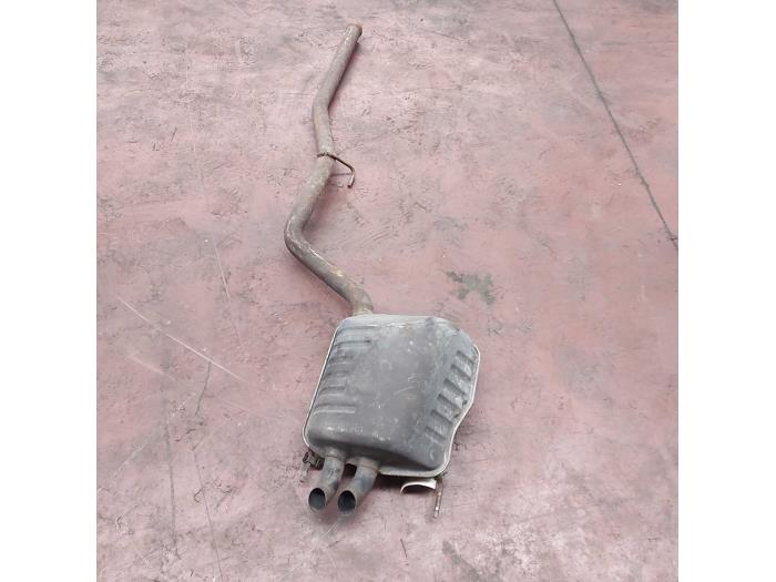 Exhaust rear silencer from a Mercedes-Benz C (W202) 2.2 C-200 CDI 16V 2000