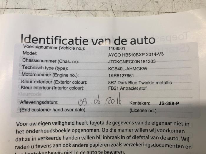 Spoiler tailgate from a Toyota Aygo (B40) 1.0 12V VVT-i 2016