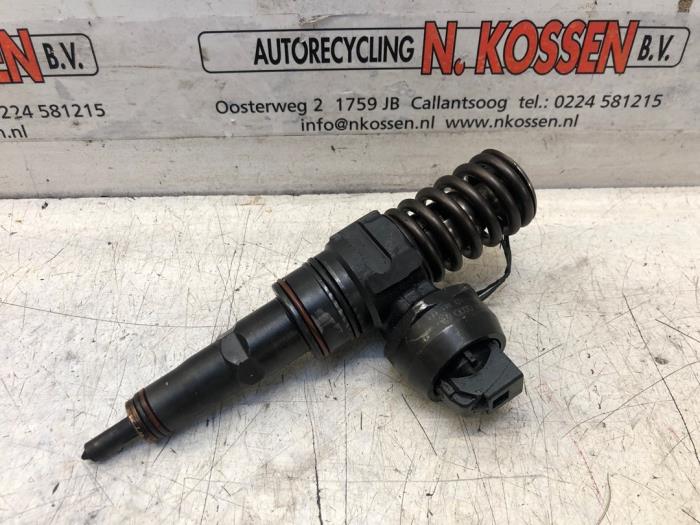 Usagé Injecteurs Seat Alhambra (7V8/9) 1.9 TDi 4 Motion 115 Prix sur demande proposé par N Kossen Autorecycling BV