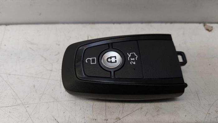 Używane Klucz Ford Ka+ 1.2 Cena na żądanie oferowane przez N Kossen Autorecycling BV