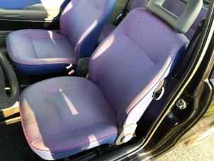 Gebrauchte Sitz links Fiat Seicento (187) 1.1 SPI Hobby,Young Preis auf Anfrage angeboten von N Kossen Autorecycling BV