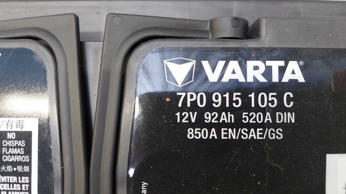 Battery Volkswagen Touareg - 7P0915105C VARTA