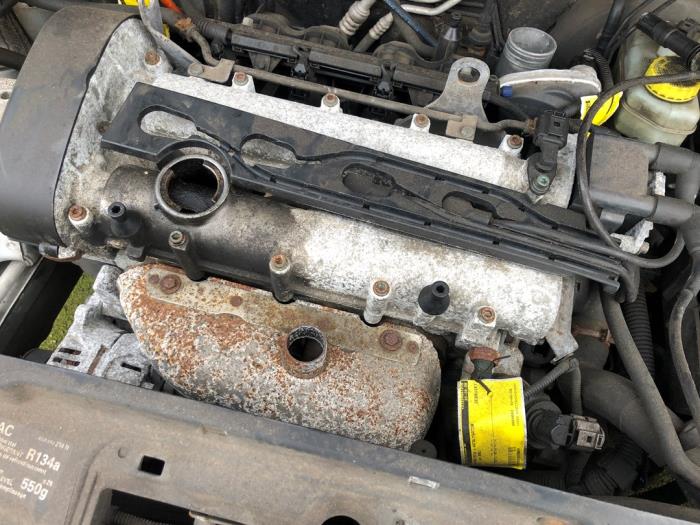 Usagé Kit arbre à cames Volkswagen Polo IV (9N1/2/3) 1.4 16V Prix sur demande proposé par N Kossen Autorecycling BV