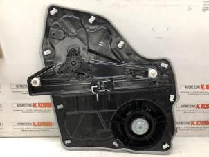 Used Rear door window mechanism 4-door, left Ford Focus 4 Wagon 1.0 EcoBoost 12V Hybrid 125 Price on request offered by N Kossen Autorecycling BV
