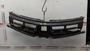 Used Grille holder Renault Twingo II (CN) 1.2 16V Quickshift 5 Price on request offered by N Kossen Autorecycling BV