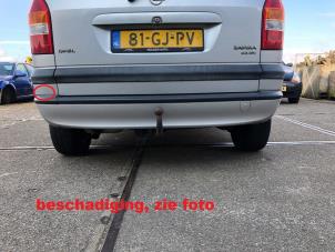Usagé Pare choc arrière Opel Zafira (F75) 2.2 16V Prix sur demande proposé par N Kossen Autorecycling BV