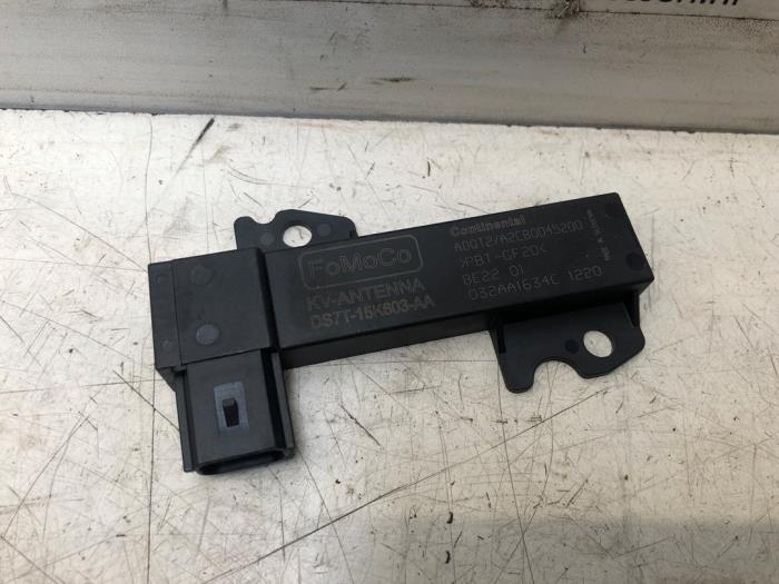 Używane Antena Ford Ka+ 1.2 Cena na żądanie oferowane przez N Kossen Autorecycling BV